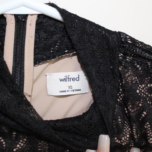 Aritzia Wilfred Adrienne Blouse - Picture 2 of 3